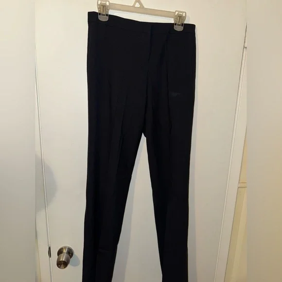 M-A-G - Picture 1 of 5